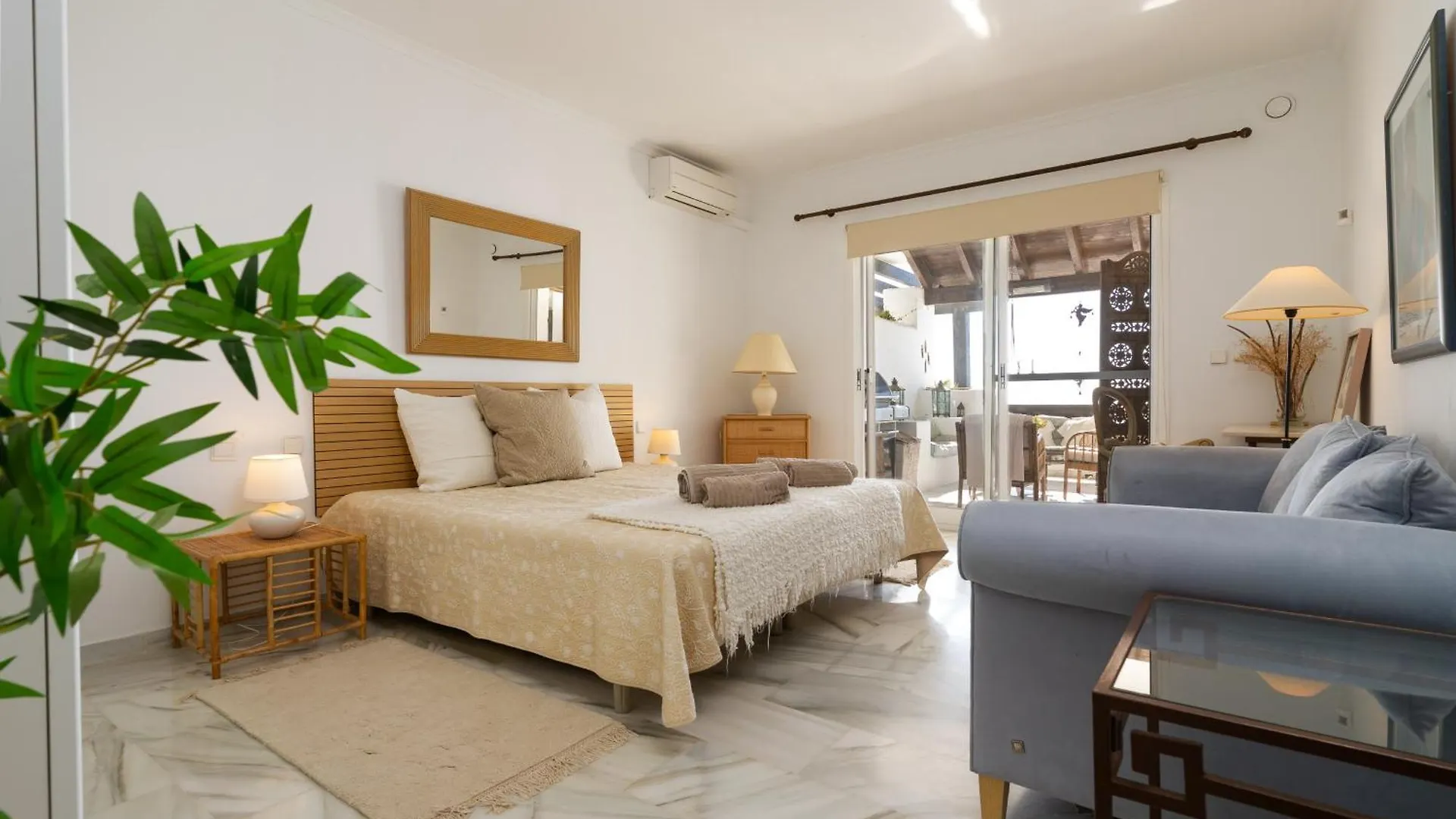 Mairena 23 - Apartment With The Best Views One Can Охен